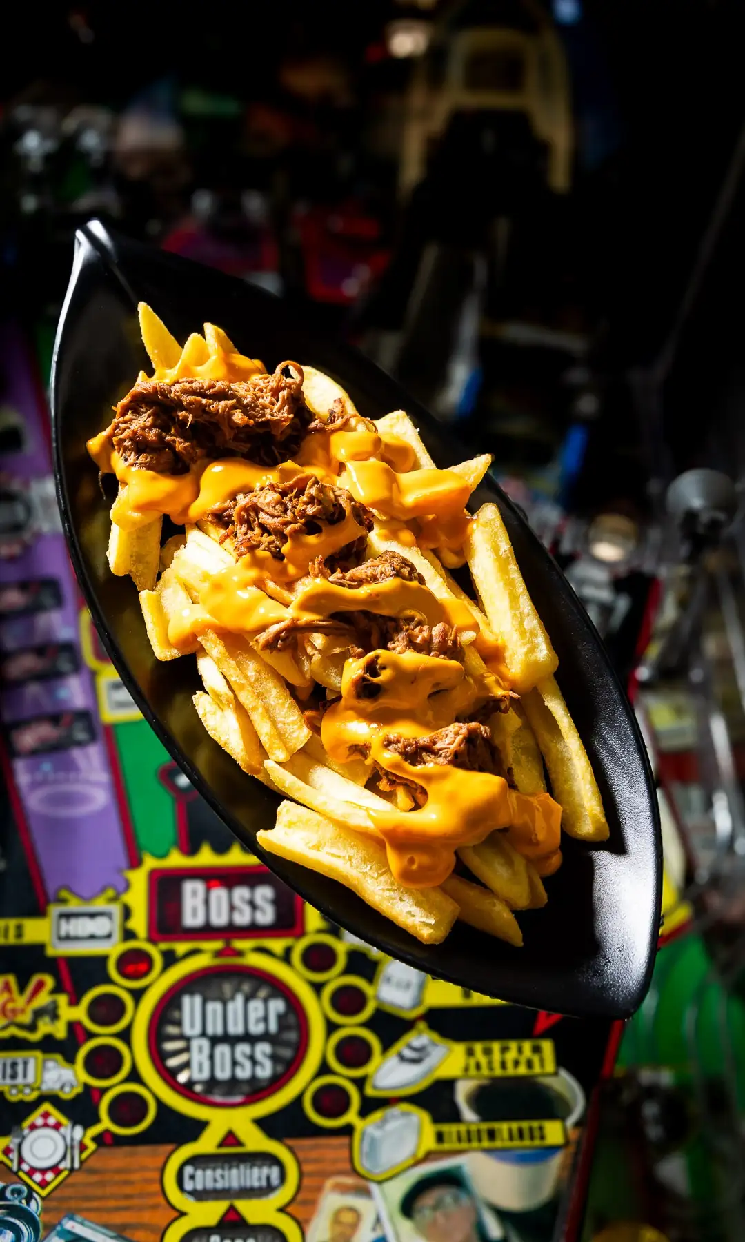 STUZZICHERIA E TAGLIERI