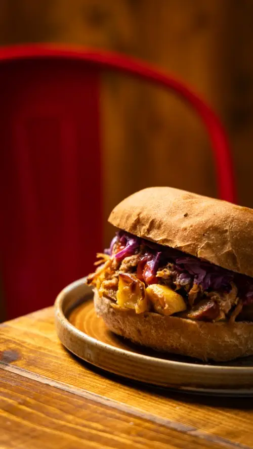 PORK & ROLL