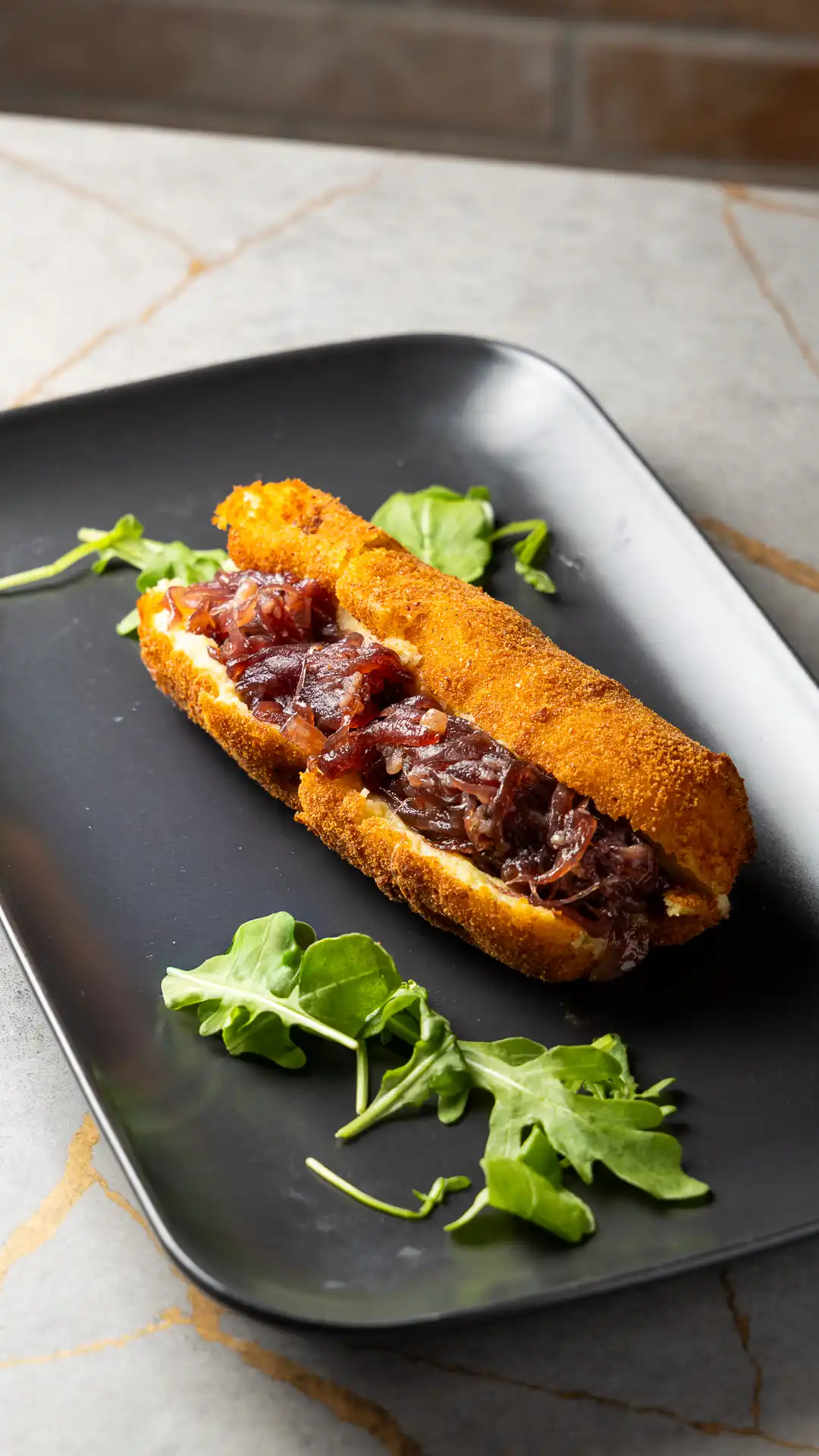 Con cipolla caramellata