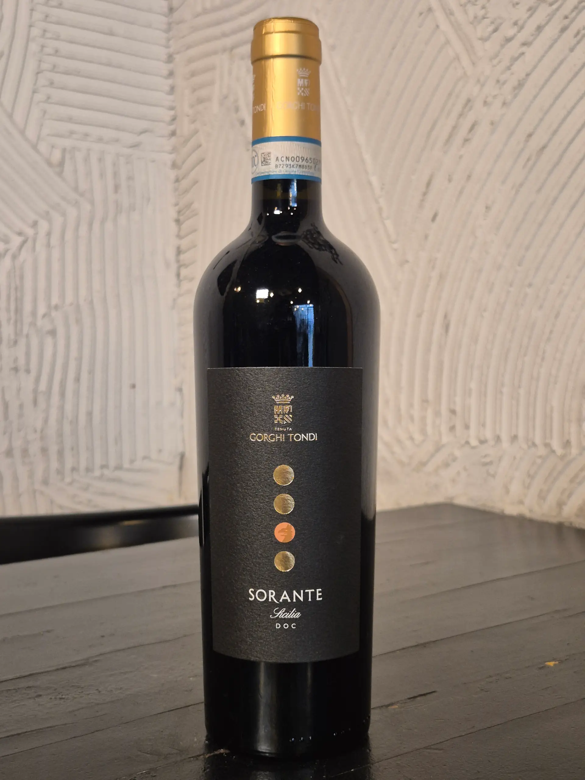 GORGHI TONDI | NERO D'AVOLA SORANTE