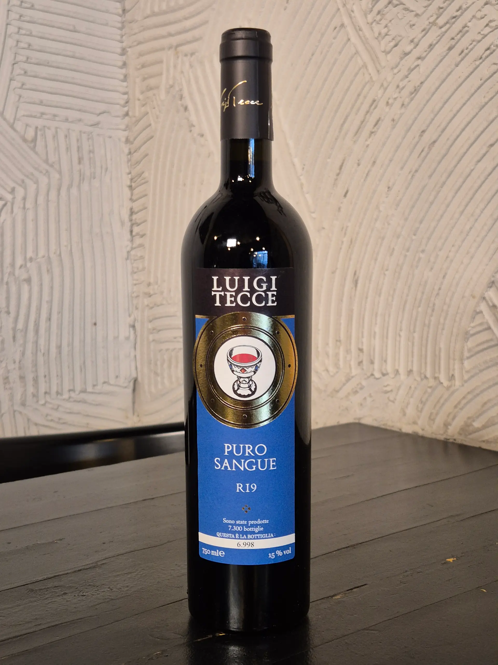 LUIGI TECCE VITICOLTORE | PURO SANGUE R19